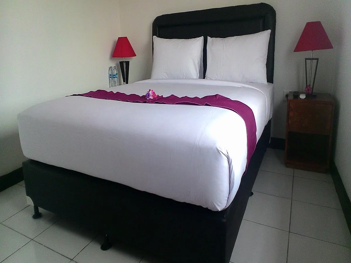 Sari Room Bed & Breakfast Nusa Dua  2*, Nusa Dua (Bali)
